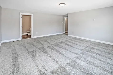 47b Derry Street Hudson NH 03051