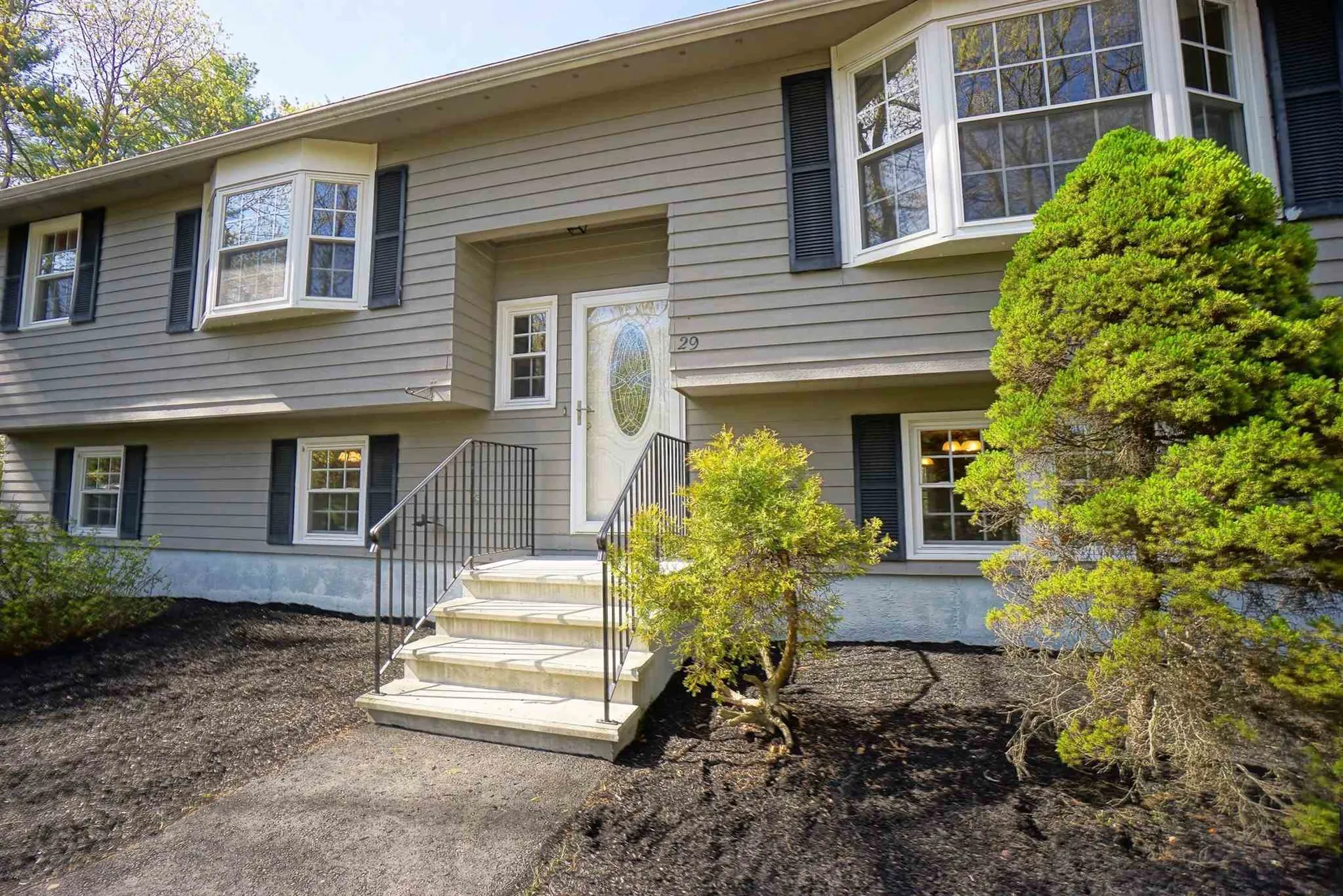 29 Gordon Avenue Pelham NH 03076