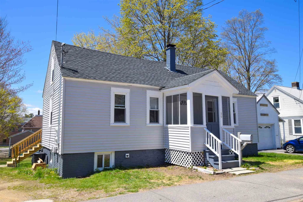 30 Isabella Street Laconia NH 03246