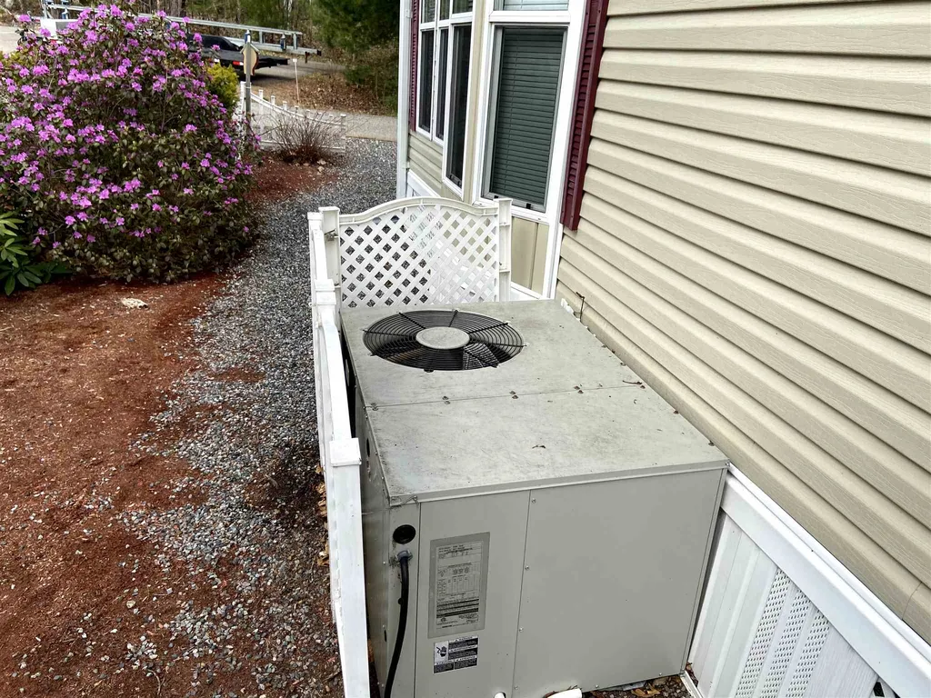 96 Hilliard Road Laconia NH 03246