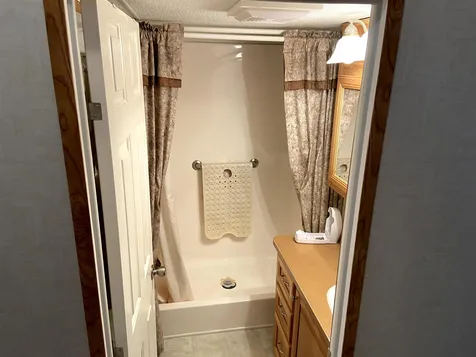96 Hilliard Road Laconia NH 03246