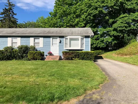 84 Thornton Street Portsmouth NH 03801