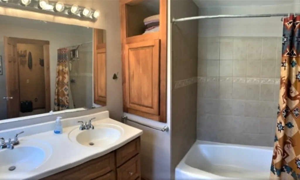 15 Nichols Hill Road Springfield NH 03284