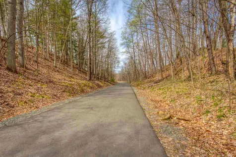 92 Renihan Meadows Lebanon NH 03766
