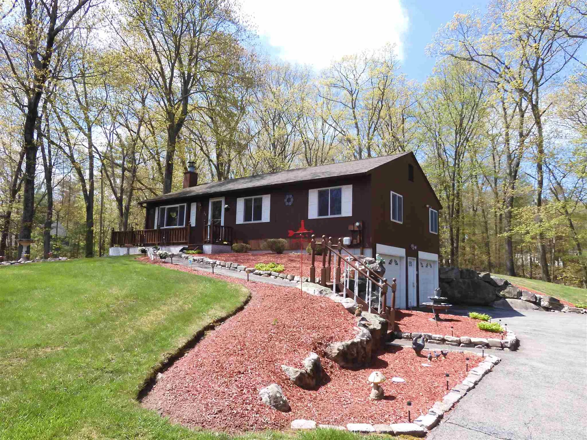 26 Lancaster Farm Road Salem NH 03079
