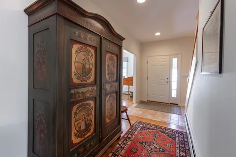 55 Spruce Lane New London NH 03257