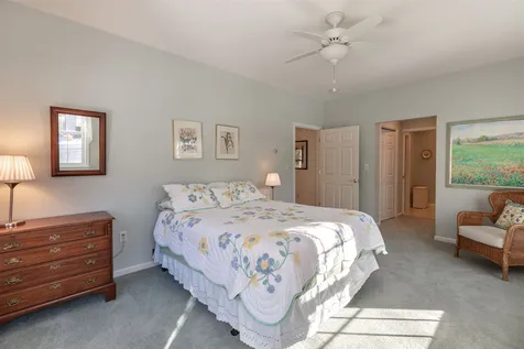 55 Spruce Lane New London NH 03257