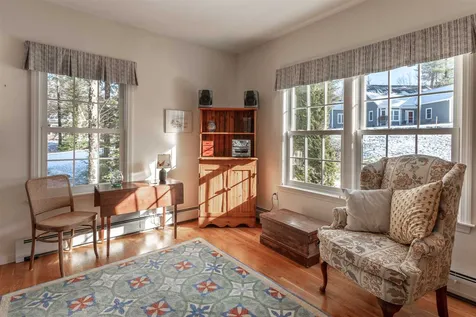 55 Spruce Lane New London NH 03257