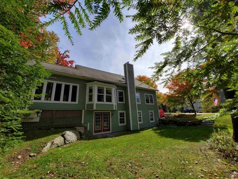 55 Spruce Lane New London NH 03257