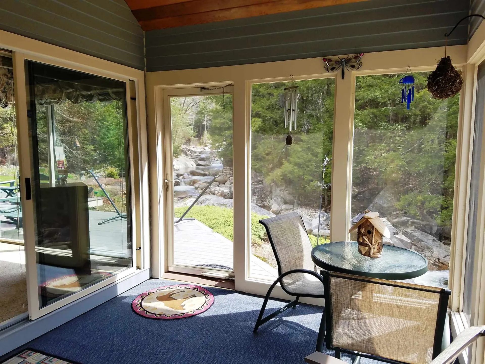 Sunroom 41 Brookside Rd., Thornton, NH 03285 Alpine Lakes Real Estate