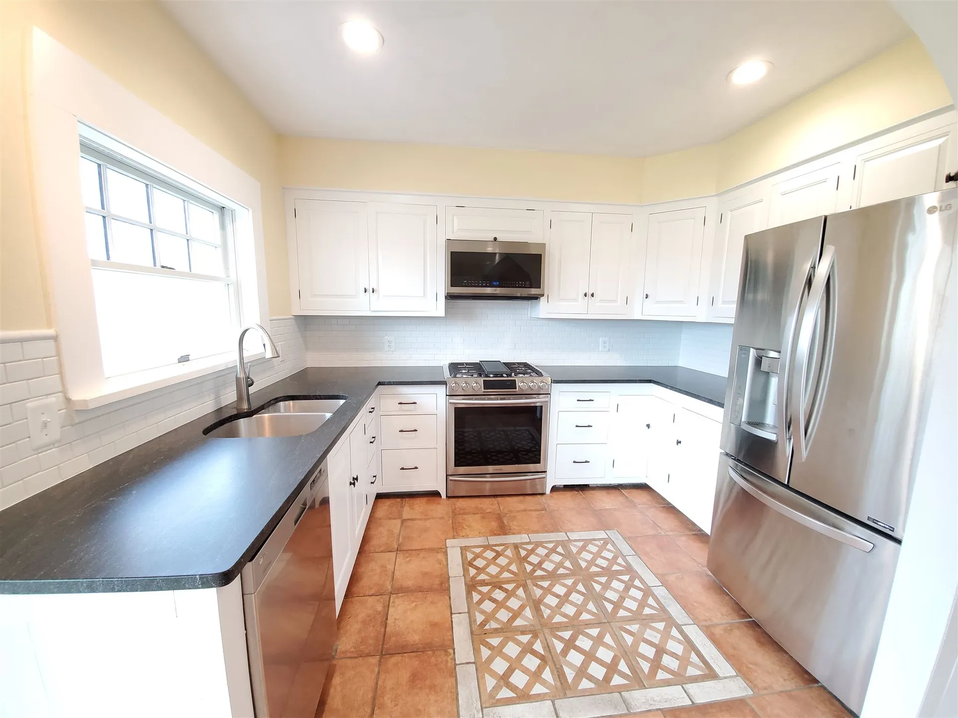 569 Canaan Street Canaan NH 03741