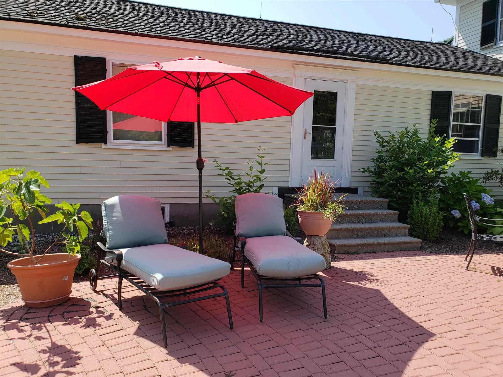 569 Canaan Street Canaan NH 03741