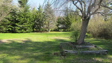 19 Aylward Avenue Swanzey NH 03446