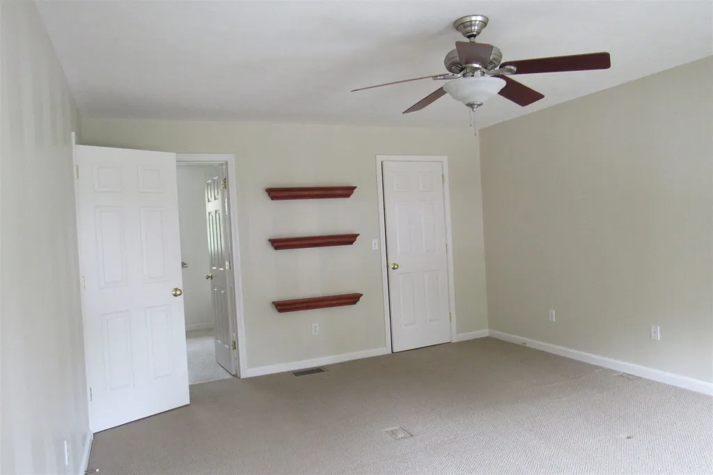 20 Bainbridge Drive Concord NH 03301