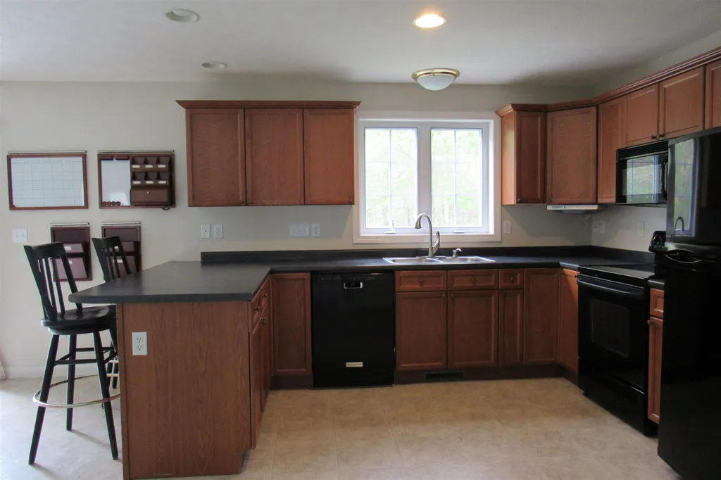 20 Bainbridge Drive Concord NH 03301