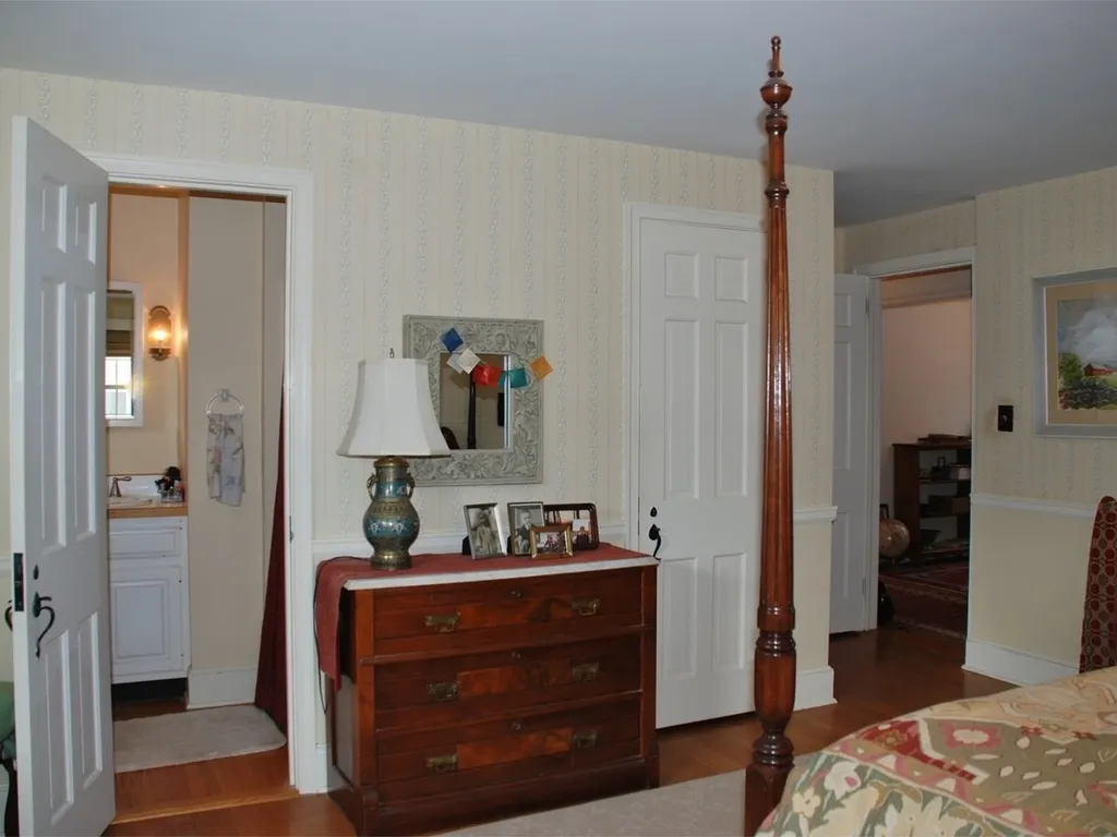 26 Edgewood Lane Burlington VT 05401