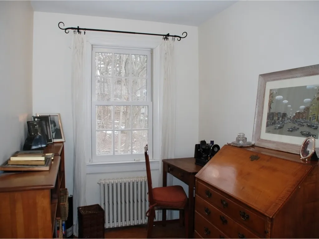 26 Edgewood Lane Burlington VT 05401