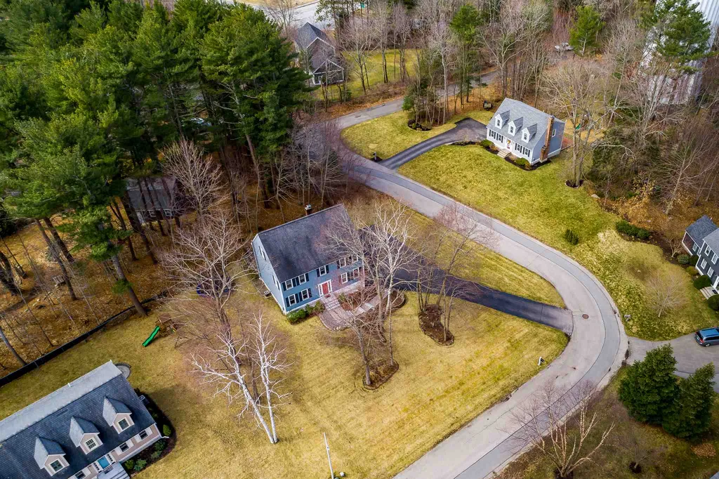 6 Falcone Circle Hampton NH 03842