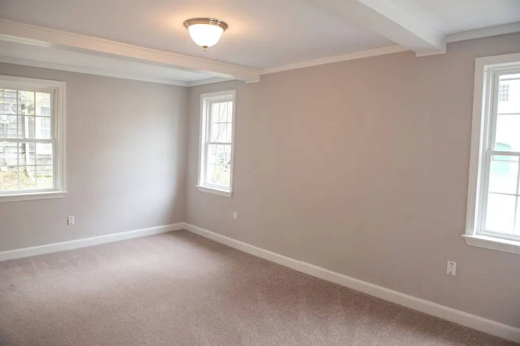 9 Bow Street Northwood NH 03261