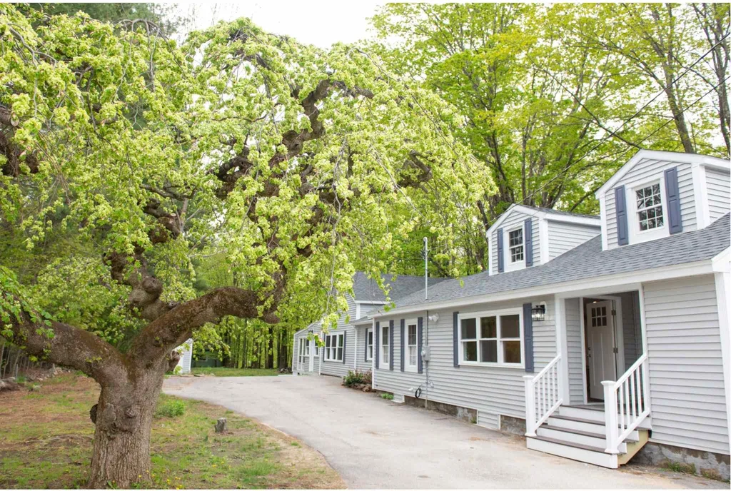 9 Bow Street Northwood NH 03261