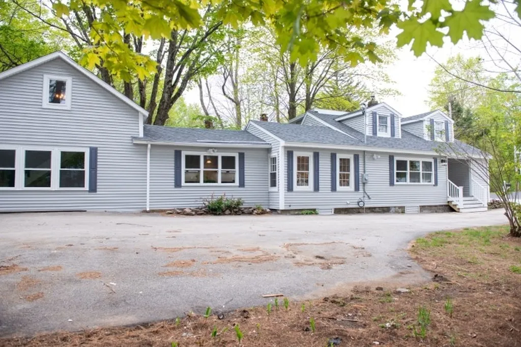 9 Bow Street Northwood NH 03261