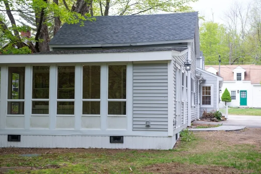 9 Bow Street Northwood NH 03261