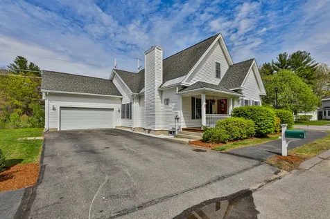 4 Kinsman Lane Merrimack NH 03054