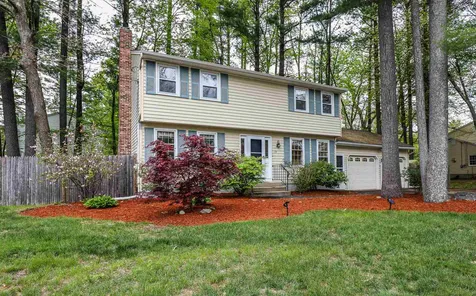 15 Sunapee Street Nashua NH 03063