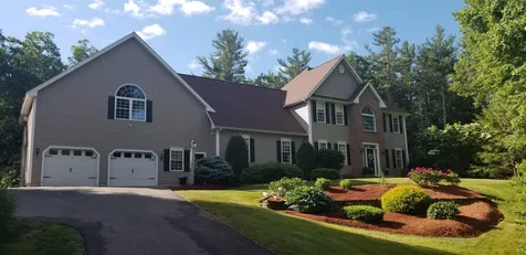23 Chandler Drive Londonderry NH 03053