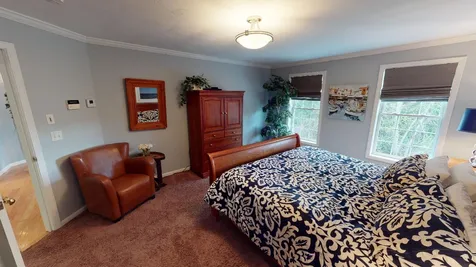 23 Chandler Drive Londonderry NH 03053