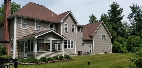 23 Chandler Drive Londonderry NH 03053