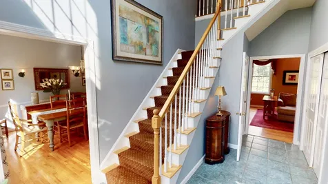 23 Chandler Drive Londonderry NH 03053