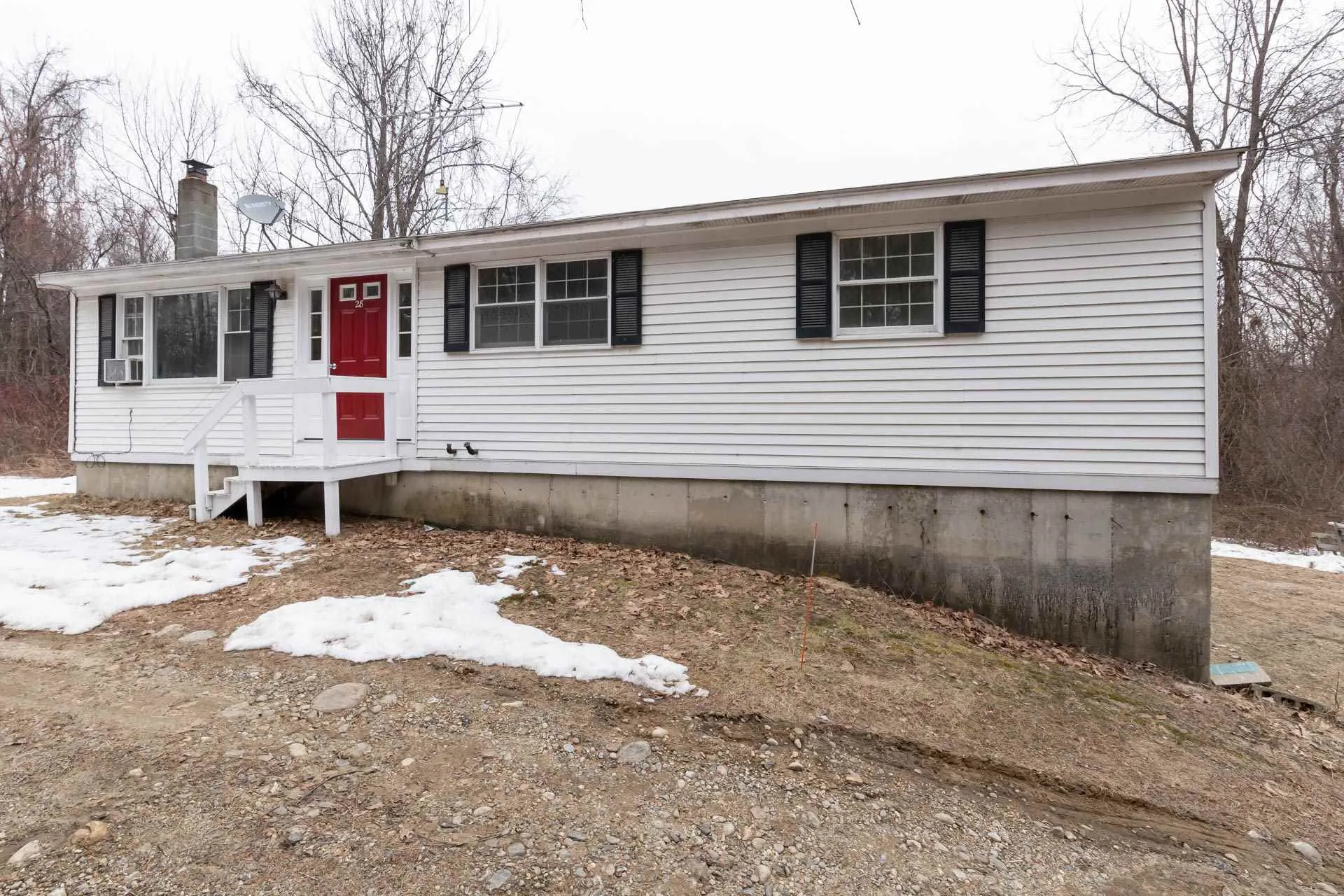 28 Tinker Road Bedford NH 03110