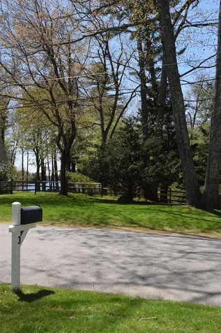 3 Thayer Road Kingston NH 03848