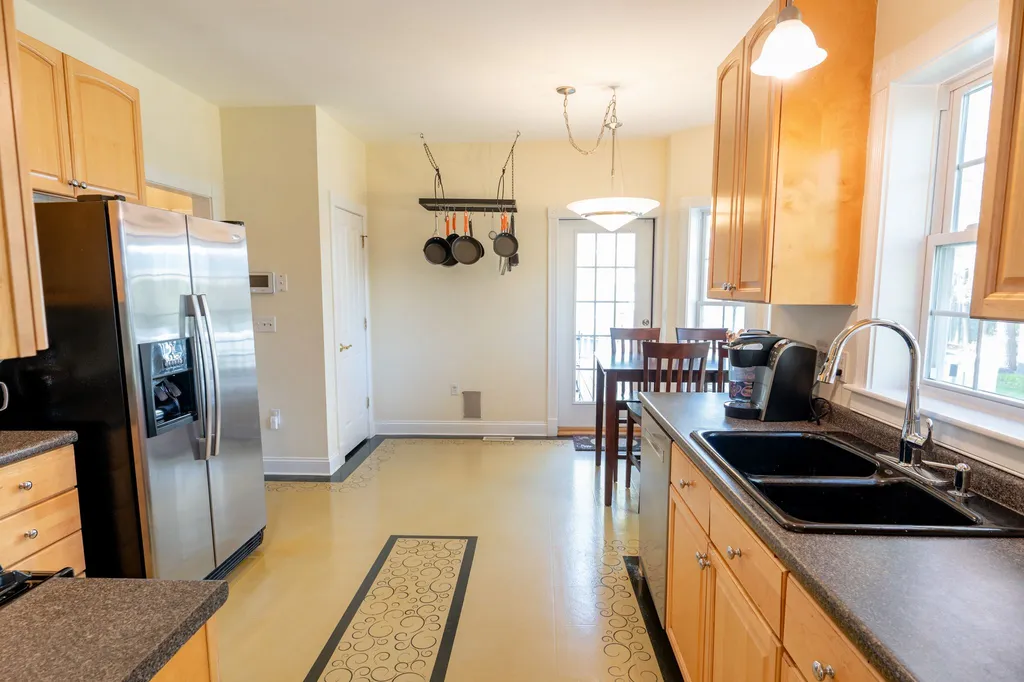23 Kearsarge Lane Merrimack NH 03054