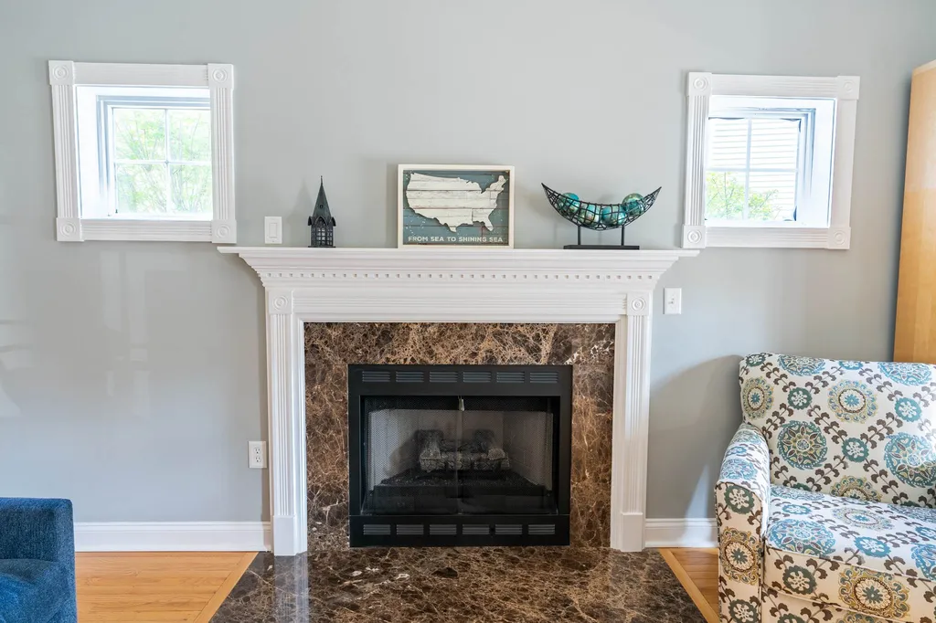 23 Kearsarge Lane Merrimack NH 03054