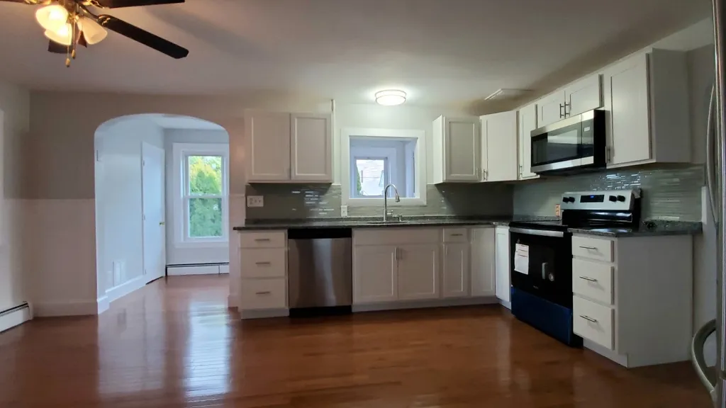 299 S Elm Street Manchester NH 03103