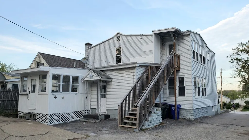 299 S Elm Street Manchester NH 03103
