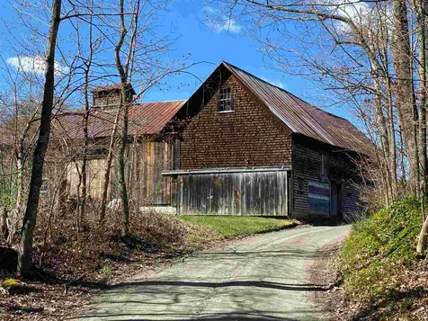 20 Gray Road Hartland VT 05048