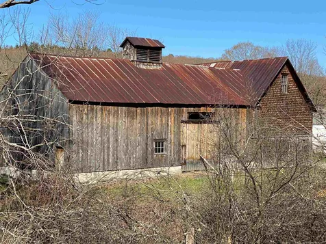 20 Gray Road Hartland VT 05048