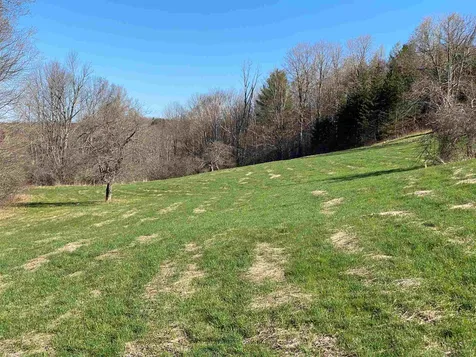 20 Gray Road Hartland VT 05048