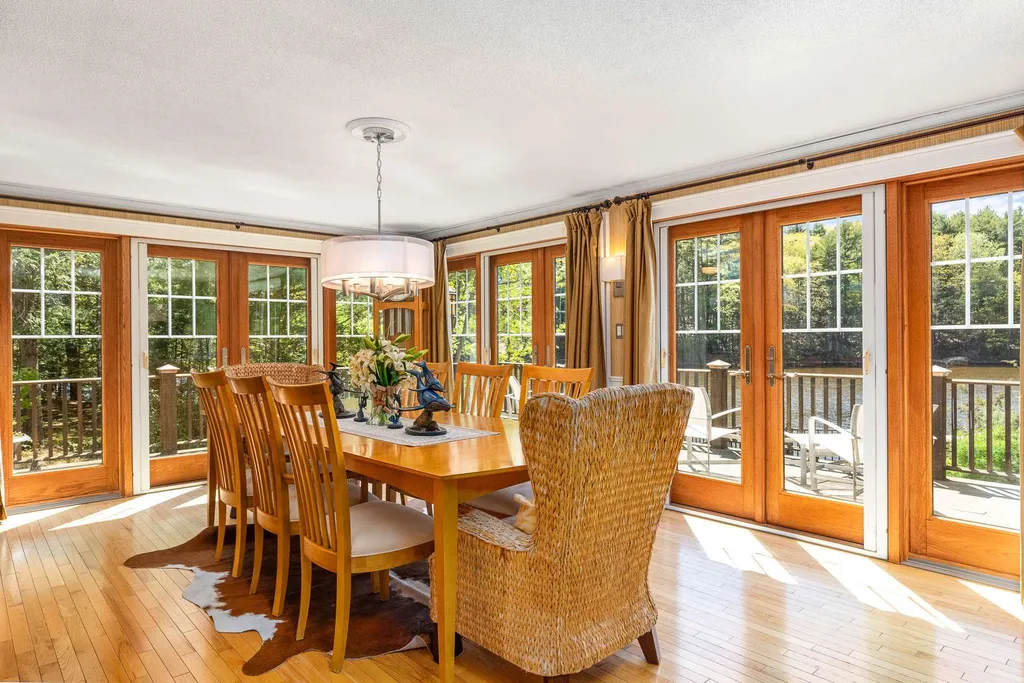21 Moody Point Drive Newmarket NH 03857