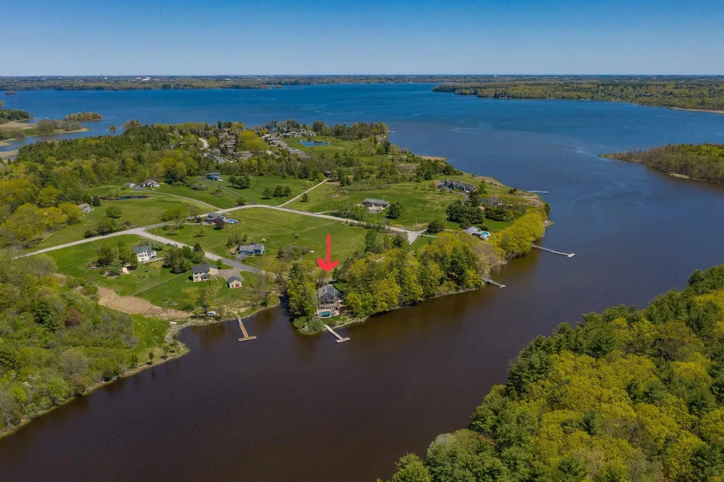 21 Moody Point Drive Newmarket NH 03857