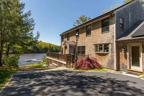 21 Moody Point Drive Newmarket NH 03857