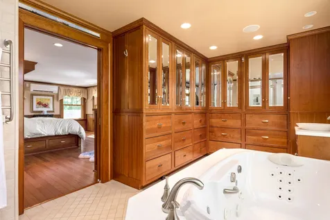 21 Moody Point Drive Newmarket NH 03857