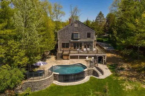21 Moody Point Drive Newmarket NH 03857