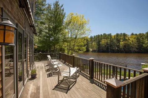 21 Moody Point Drive Newmarket NH 03857