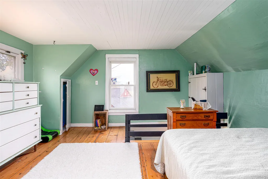 11 Moss Glen Falls Road Stowe VT 05672
