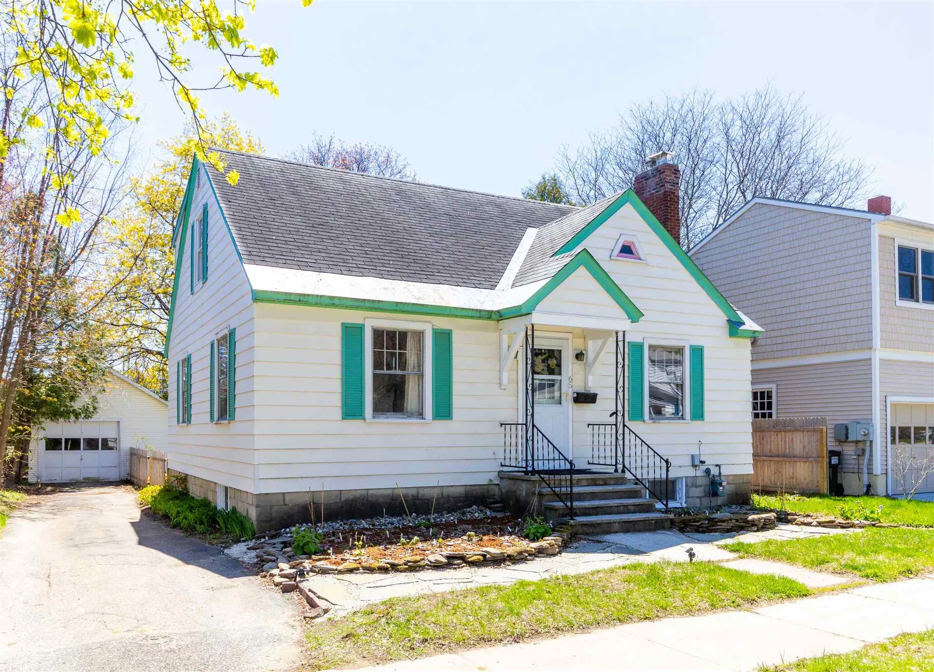 65 Thibault Parkway Burlington VT 05401