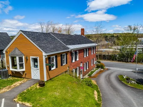 14 Plymouth Street Meredith NH 03253